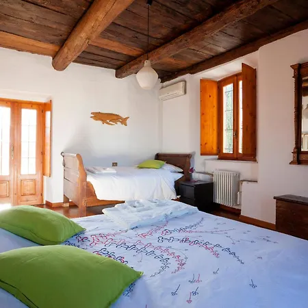 Nyaraló Ca Delle Glicini Paruzzaro