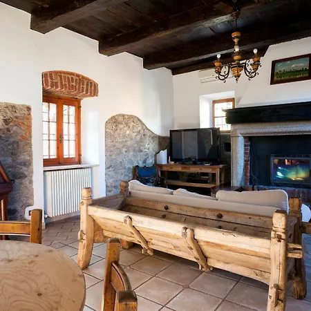 Tatil Evi Ca Delle Glicini Paruzzaro