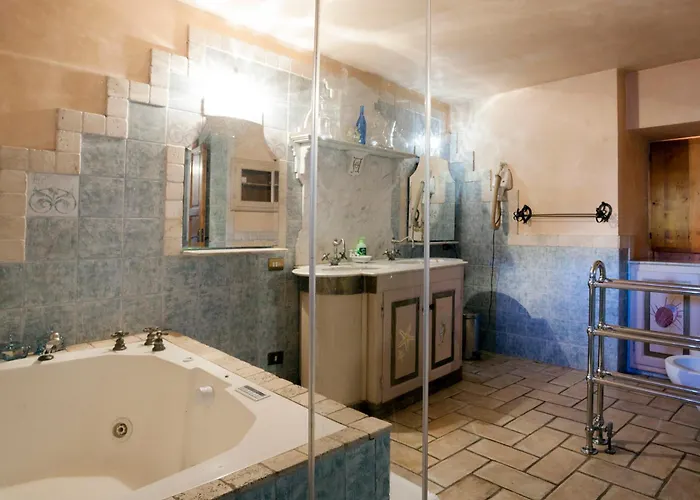 Cà Delle Glicini Casa vacanze Paruzzaro