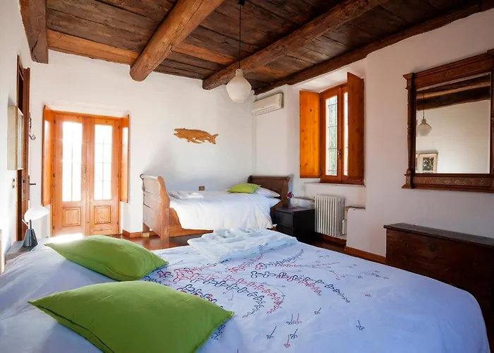 Casa vacanze Cà Delle Glicini Paruzzaro