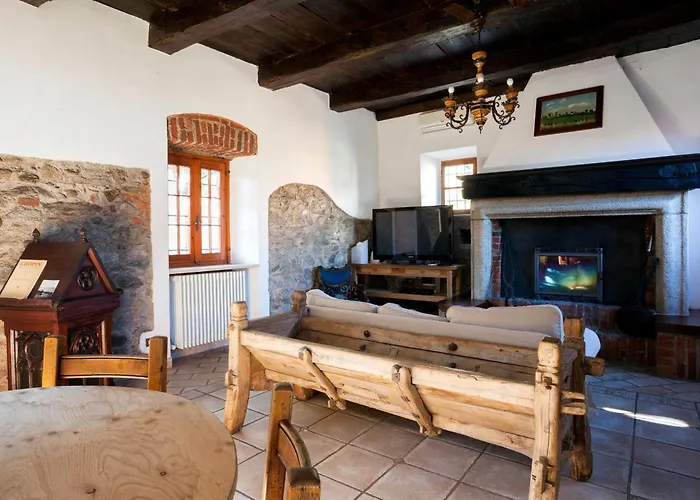 Casa vacanze Cà Delle Glicini Paruzzaro